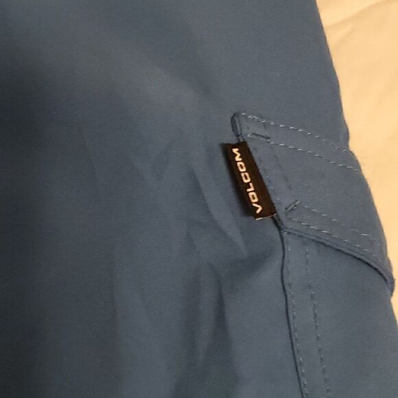 Volcom men's shorts size 30 - Picture 4 of 5